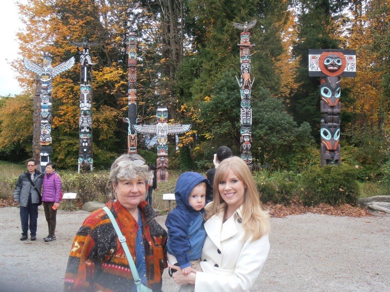 Linda, Connor and Rosanna at the Stanley Park Totem Poles