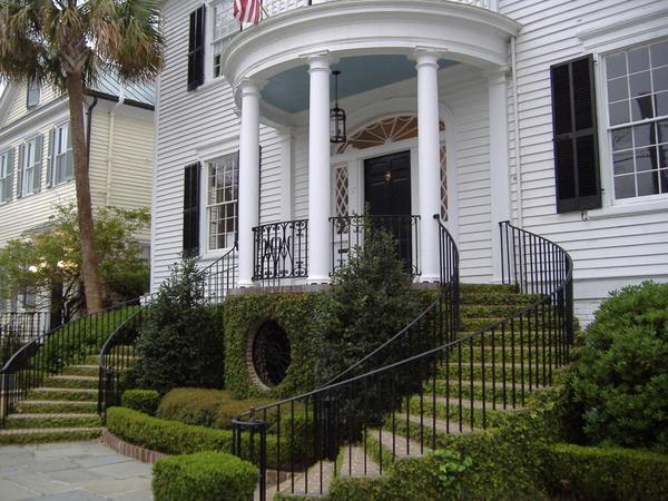A Charleston Staircase