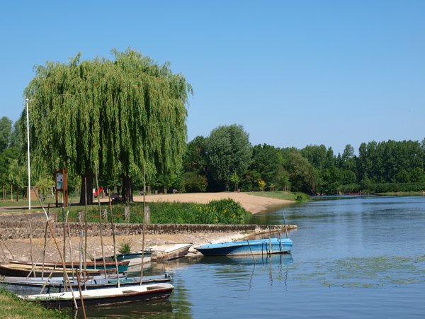 Le Loir at Villeveque