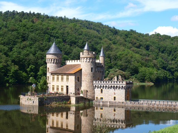 Chateau la Roche (Loire)
