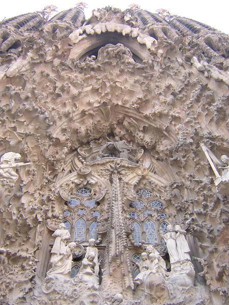 Dripping candle wax effect on Sagrada Familia