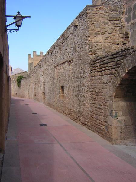 Winding lane of Alcudia leading away from St Jaume