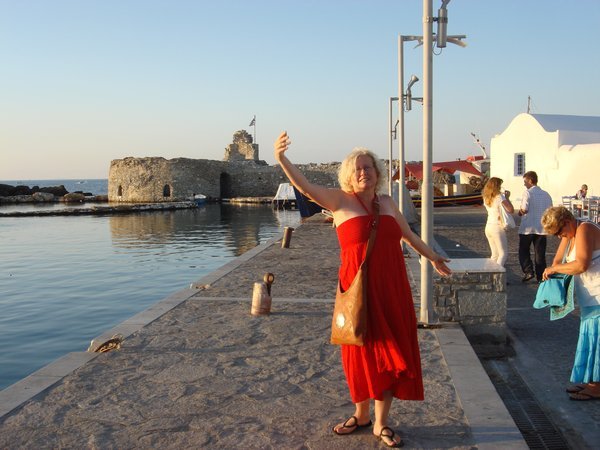 WELCOME TO PAROS