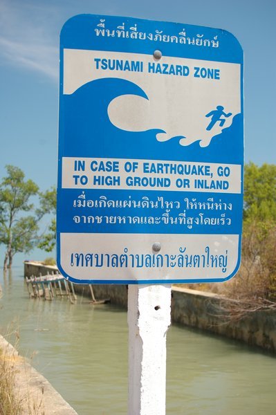 Koh Lanta was run over by the Tsunami