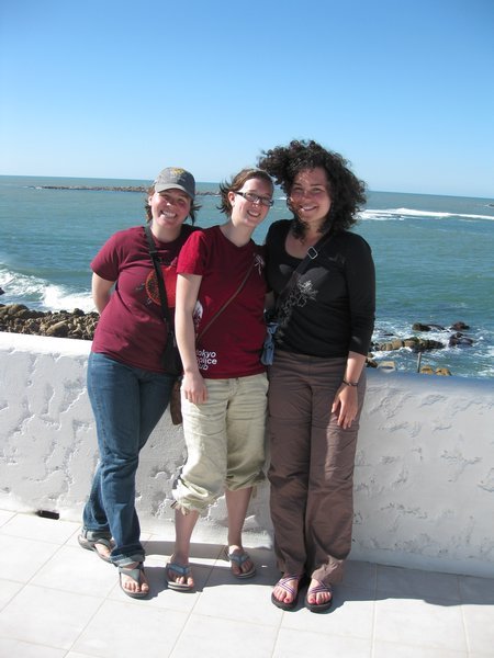 My wonderful Canadian amigas of the lighthouse