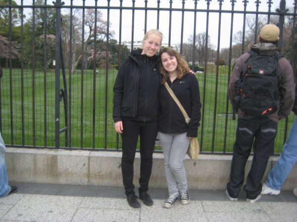 Annelie og jeg foran det Hvide Hus