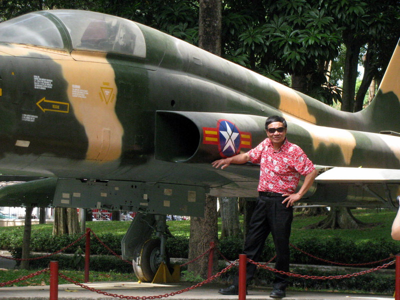 pilot and fighter plane at the palace