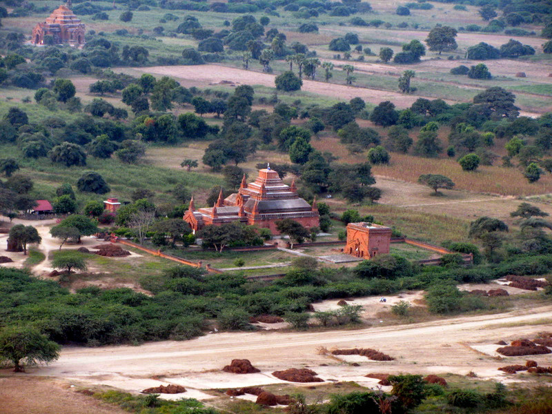 Pyathatgyi Temple