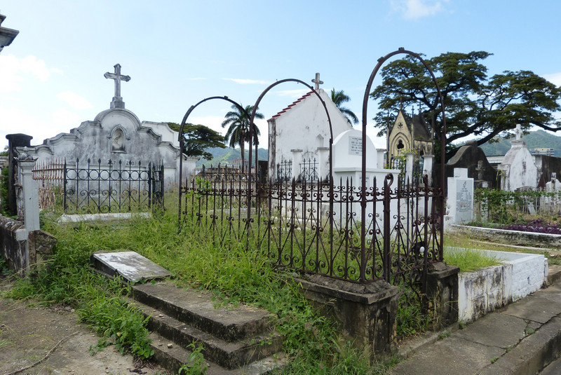 Lapeyrouse Cemetery