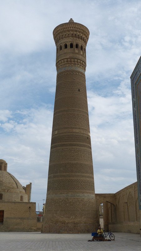 The minaret is huge - 45 m tall 