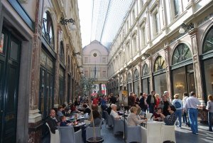 Locals & tourists alike gather at the exquisite shopping arcades