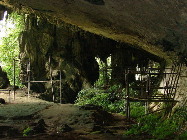 Traders Cave on the way to the Great Cave in Niah National Park.