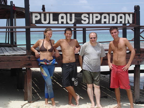 The diving crew, Pulau Sipadan