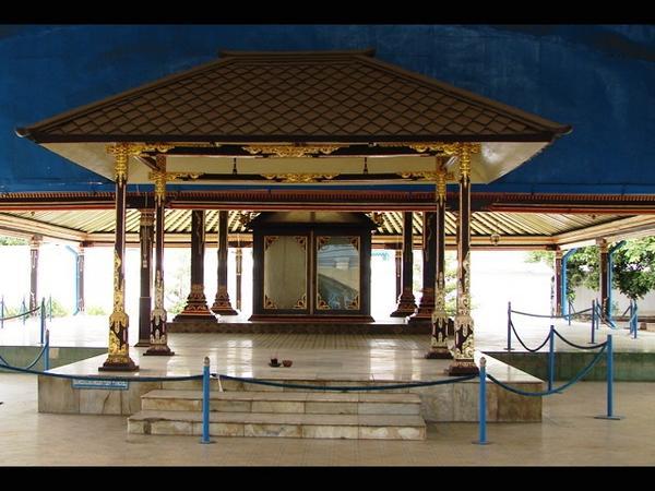 The Kraton (Sultans Palace) Solo.