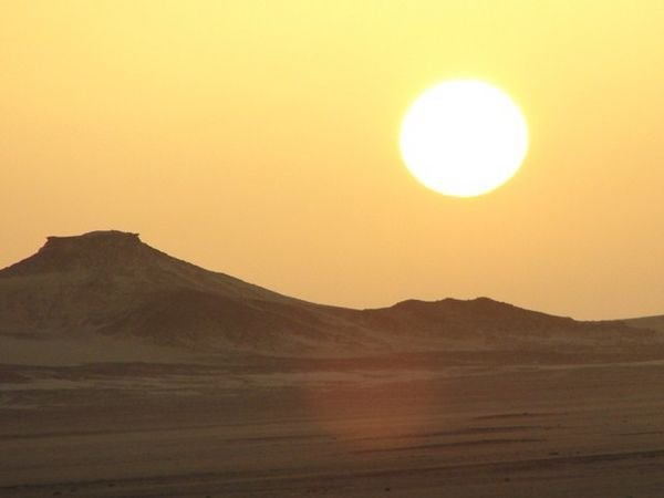 Sunrise in the desert on the way to Abu Simbel