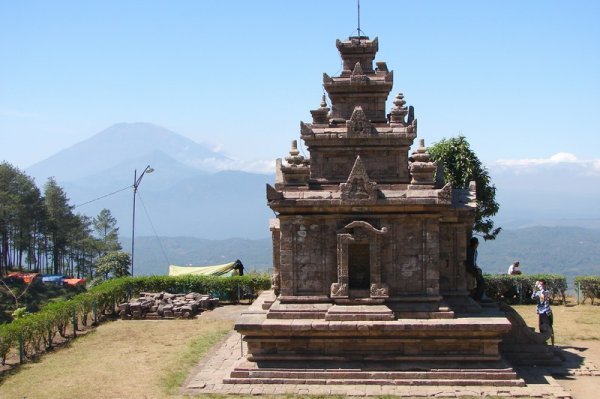 Gedung Songo Temples