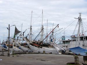 Pelabuhan Poatere, Makassar