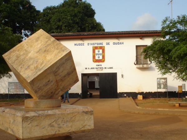 Musee D'histoire de Ouidah (and Portugeuse slave fort)