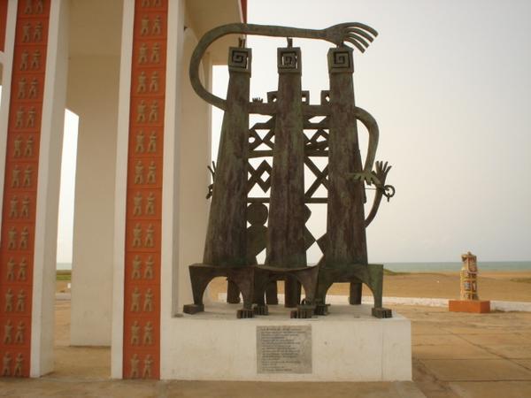 Ouidah - Point of No Return monument