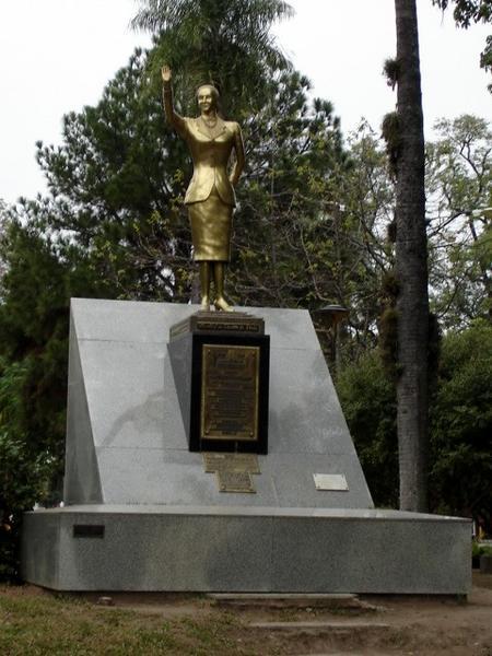 Resistencia. Statue of Eva Peron