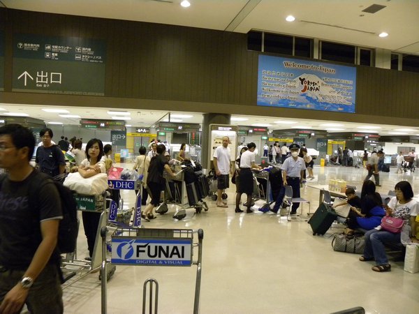 Narita Airport Customs