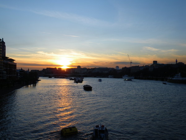Sunset On The Thames