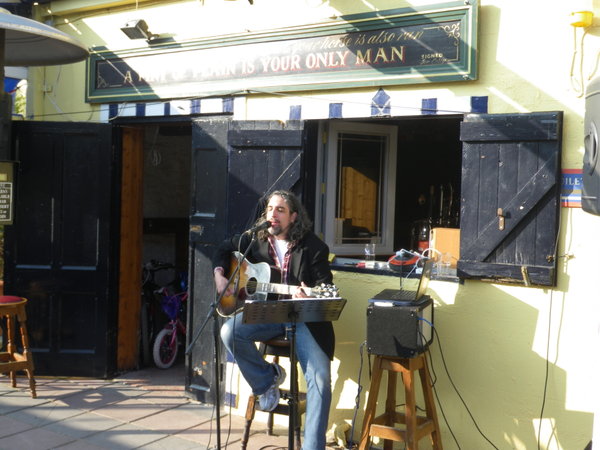 Acoustic Set At The Bloody Stream in Howth