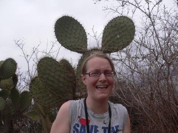 Some idiot with a cactus coming out of her head on Ribida Island