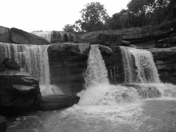 kaeng sopha waterfall...