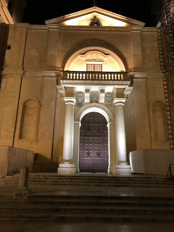 Door of St-John’s at night