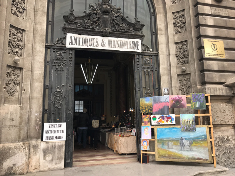 Antique and craft market in Bucharest