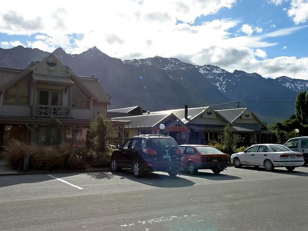 Downtown Glenorchy...That's All, Folks!