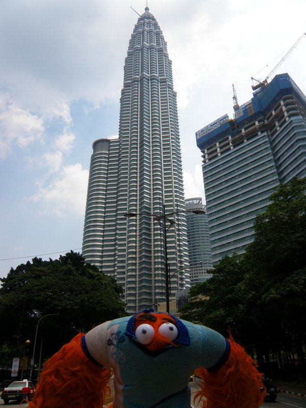 Hungry's Journey to Petronas Towers