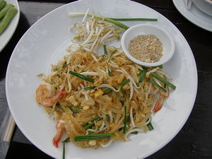 Pad Thai With Shrimp