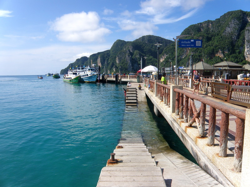 Tonsai Pier