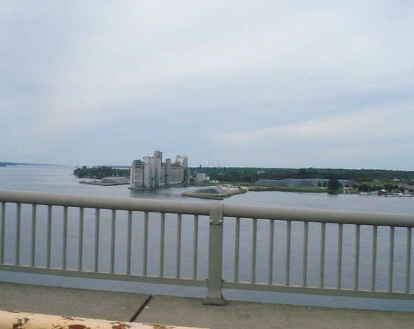 Crossing the border - the St Lawrence