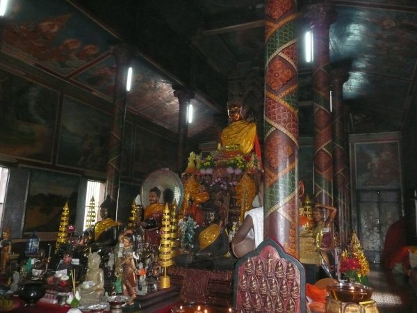 Inside temple at Wat Phnom