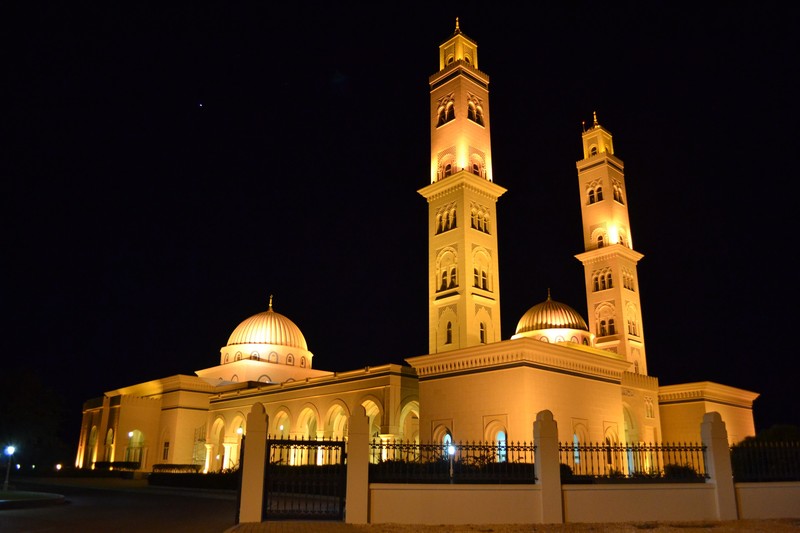 A beautiful mosque at night