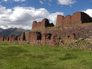 Huchay Cusco Ruins