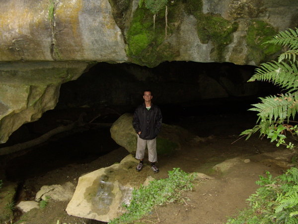 Matt heading into Waipu Caves