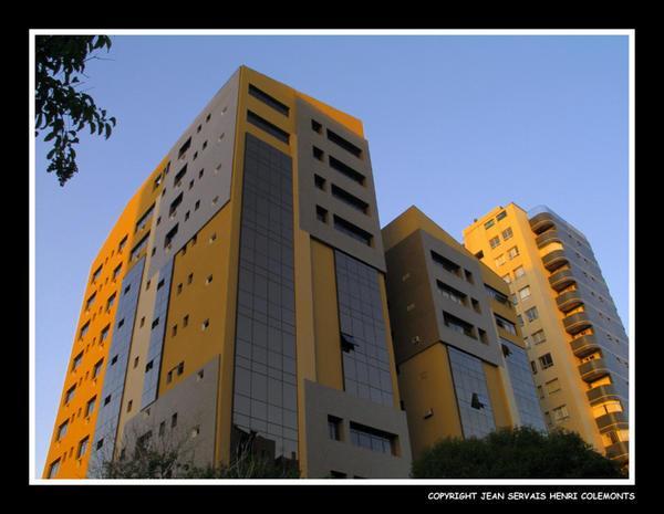 Buildings at sunset at the district Agua Verde in Curitiba