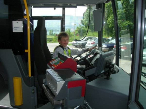 The bus drivers are young here!