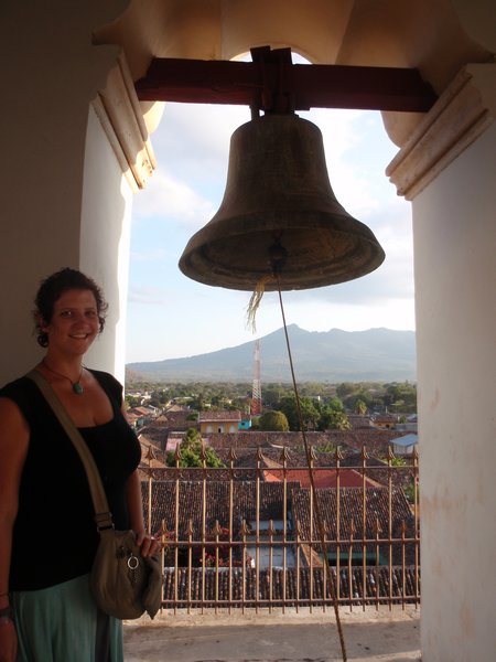 Jen, a big bell, a volcano and Granada