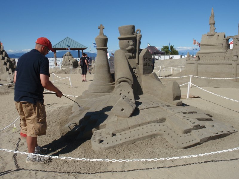 sand sculpting competition