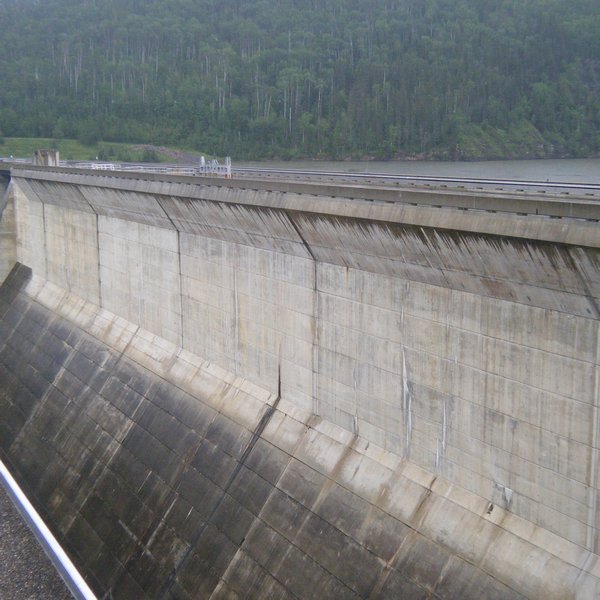 Peace River Dam
