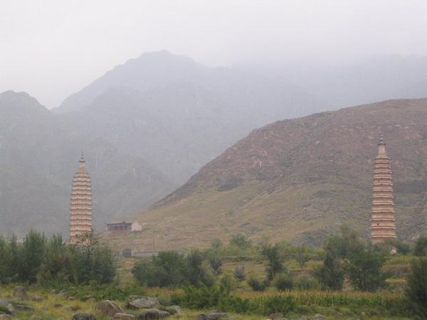 Baisikou tweeling pagodes