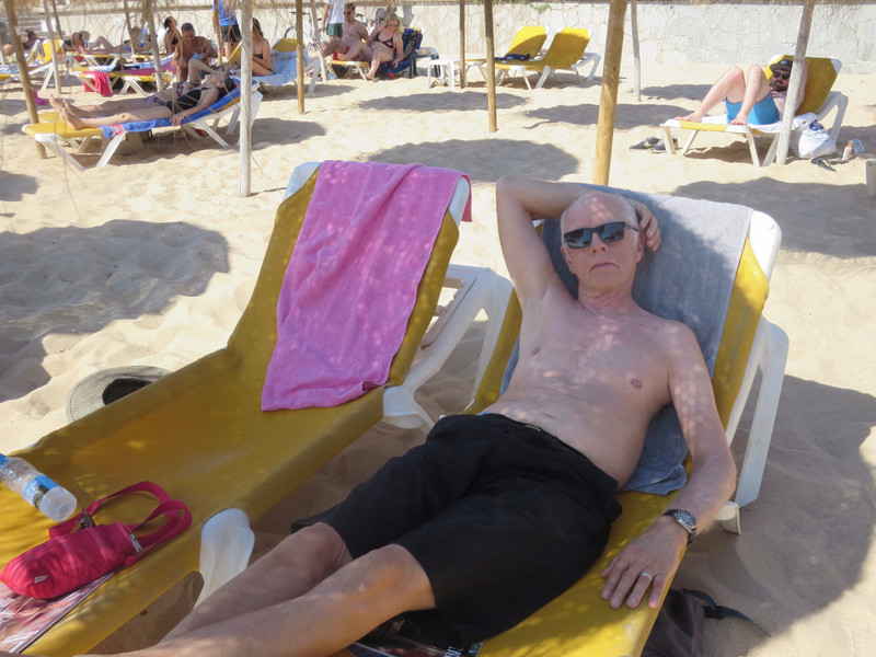 Relaxing at the beach in Estoril
