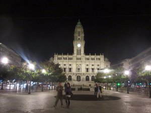 The Porto City Hall at night
