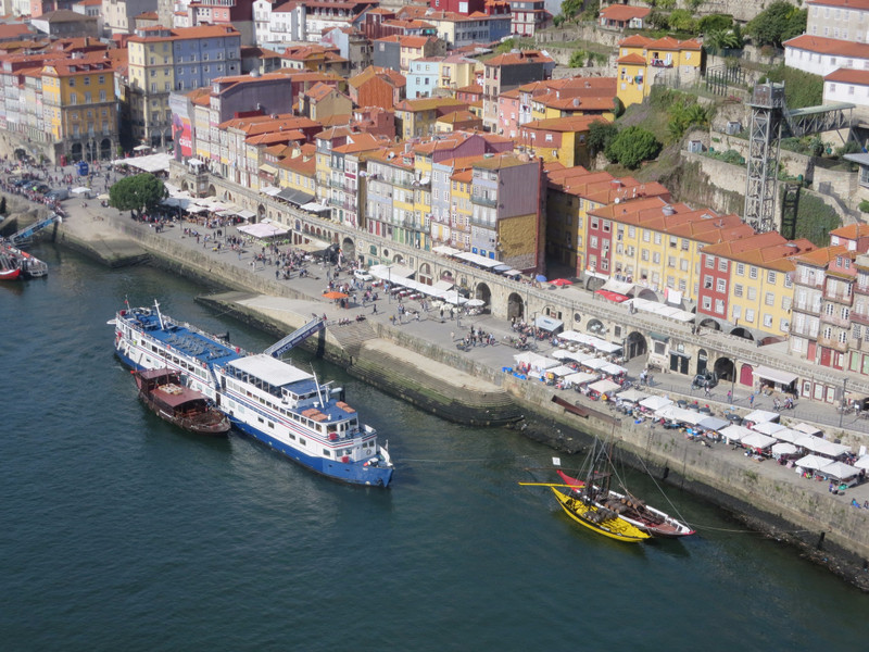 River cruise boats from the bridge, Porto side