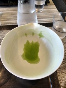 I love the color of the matcha green tea!
